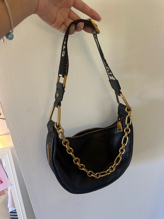 Steve Madden Handbags - Steve Madden Crescent Shoulder Bag with Gold Chain